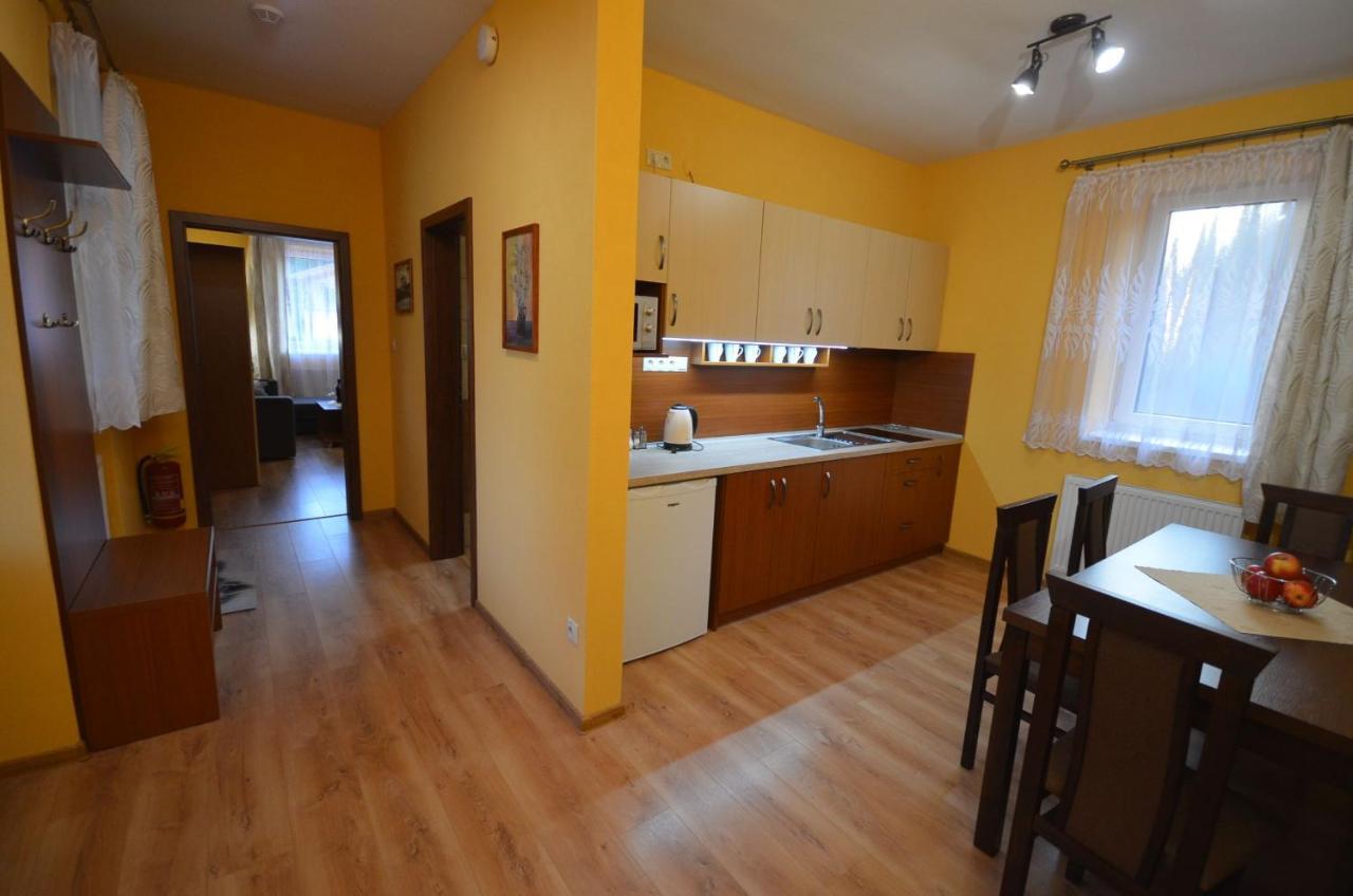 Apartmany Best I. Bešeňová Eksteriør bilde