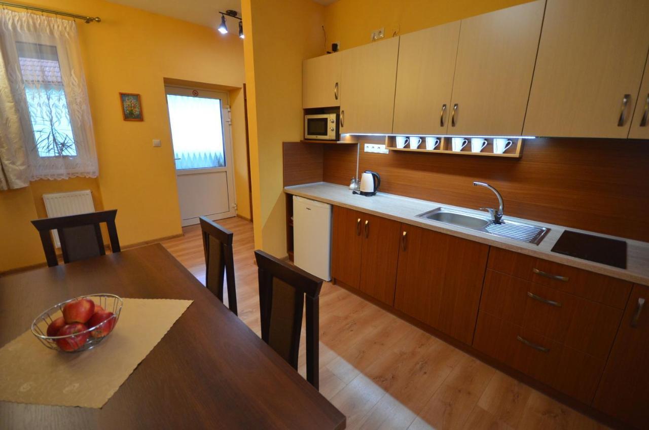 Apartmany Best I. Bešeňová Eksteriør bilde