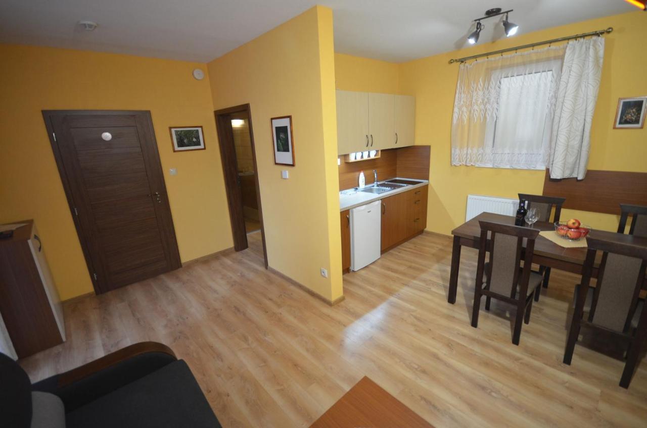 Apartmany Best I. Bešeňová Eksteriør bilde
