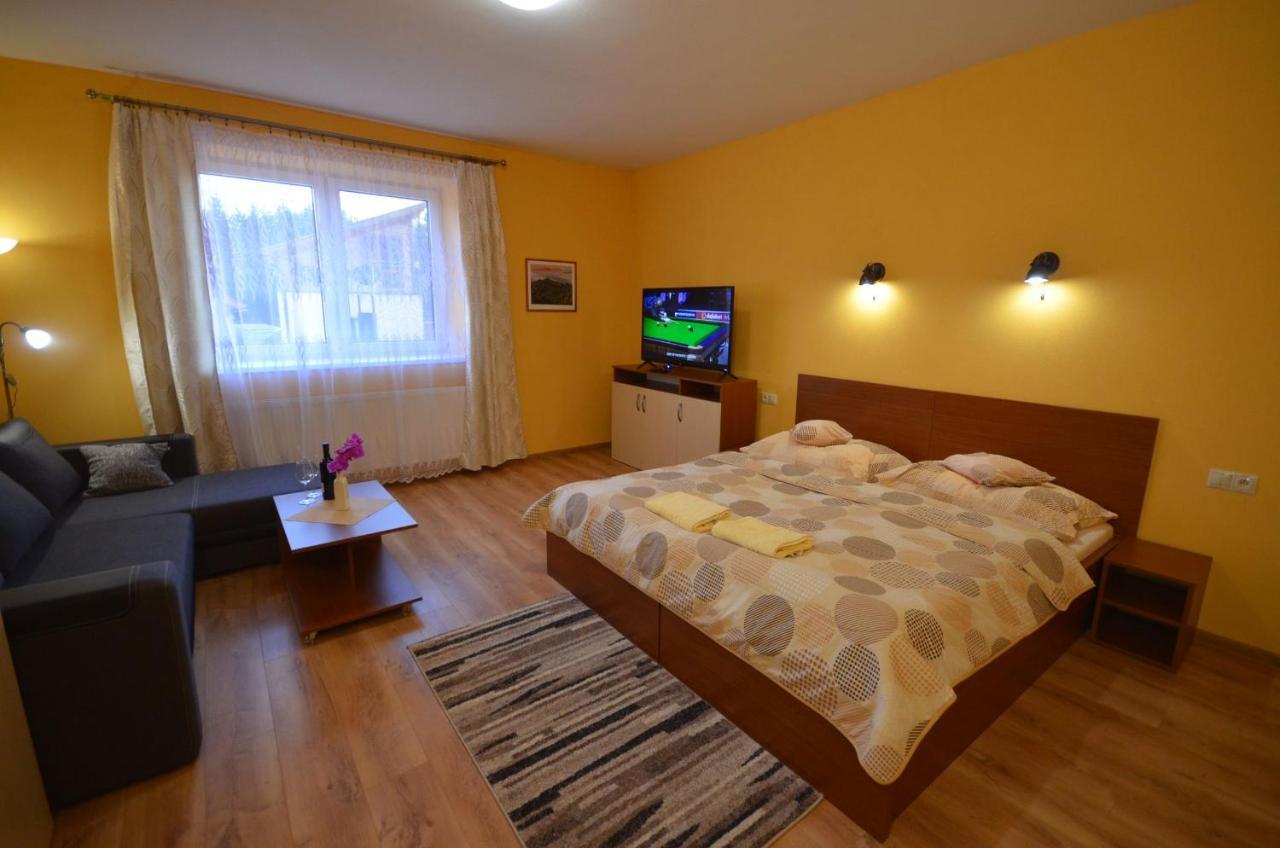 Apartmany Best I. Bešeňová Eksteriør bilde